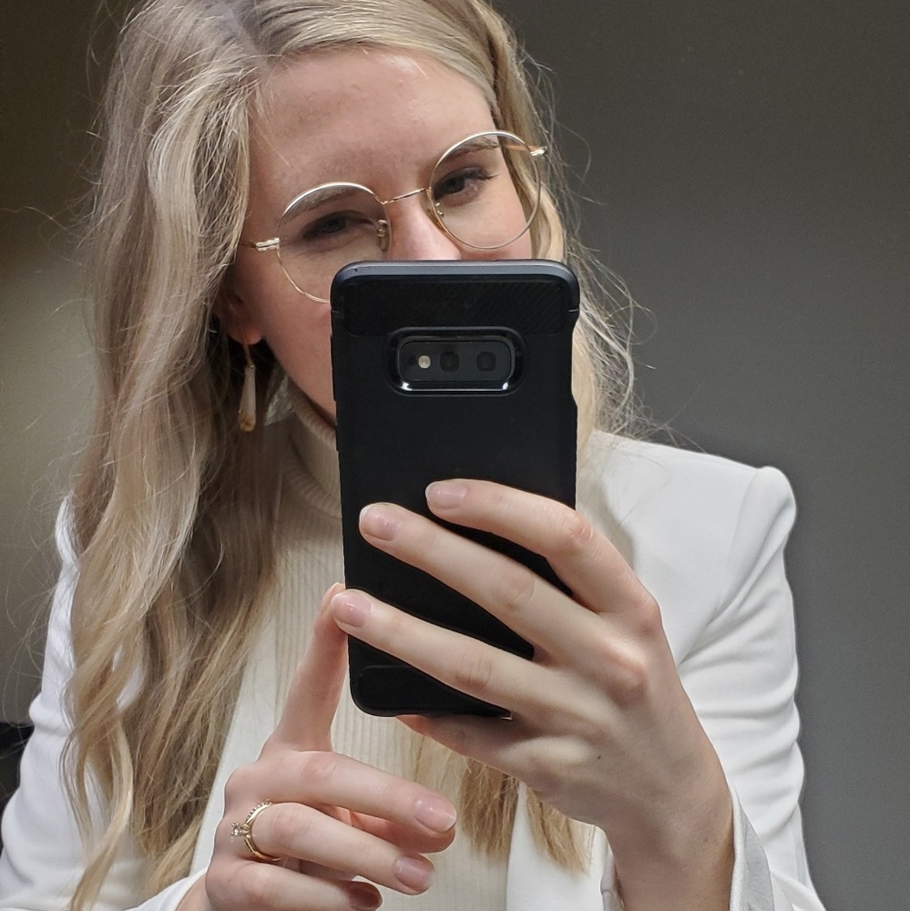 Meet your Posher, Amber